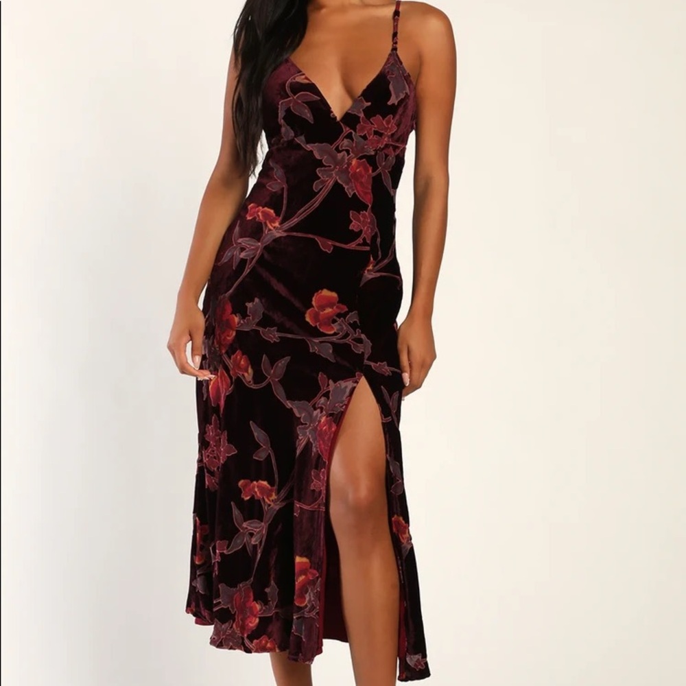 Lulu's Deep Red Floral Velvet Midi Dress